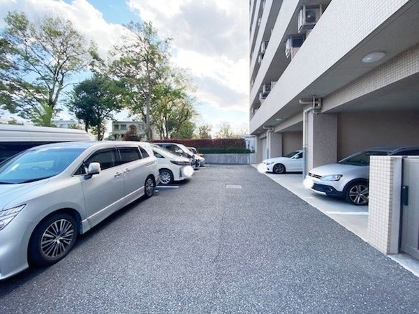 駐車場(KDXレジデンス用賀)