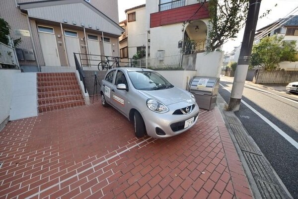 駐車場(★駐車場★)