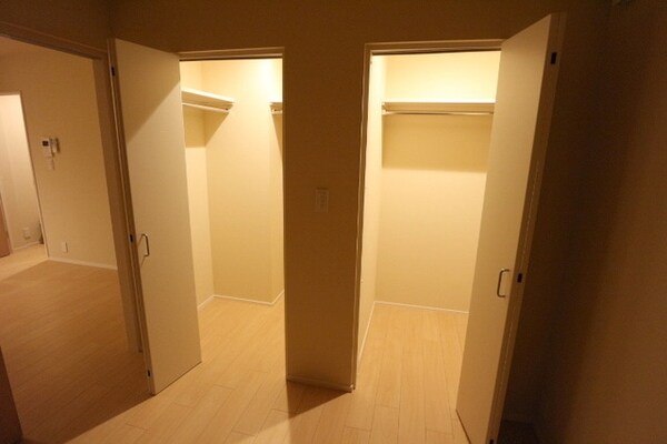 収納(別号室参考写真)