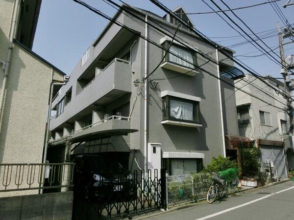 外観(★南向きの日当たり良好なマンションです★)