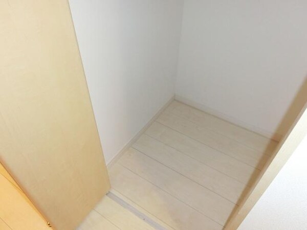 設備(★廊下部分に収納があります★)