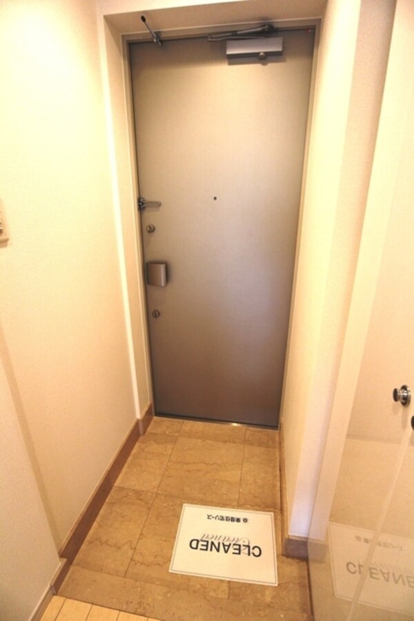 玄関(★別部屋参考写真です★)
