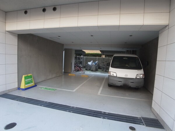 駐車場(部屋探しは株式会社　タウンハウジング　までお気軽にお問合せ…)