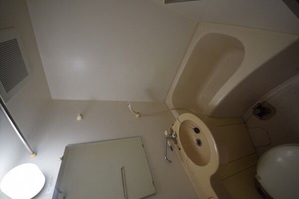 バス／シャワールーム等(別部屋参考写真)