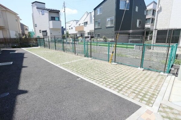 駐車場(★駐車場★)