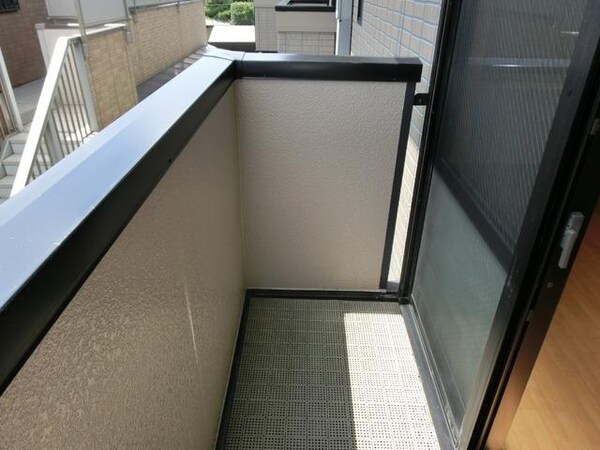 バルコニー(※同一間取り別部屋写真)
