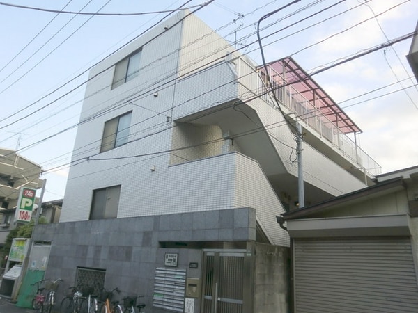 外観(★玄関側からの外観です★)