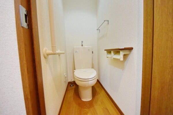 トイレ(★清潔感のあるトイレです★)