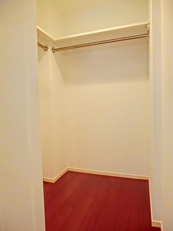 収納(★ウォークインクローゼット★)