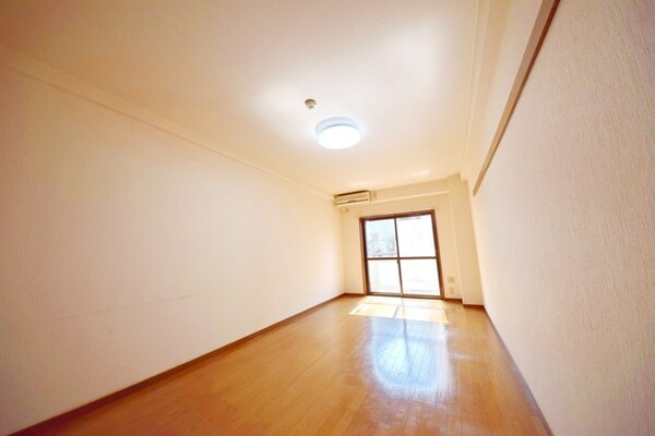 その他室内・内装(★日当たり良好の明るいお部屋です★)