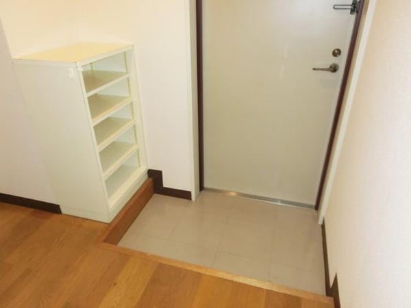 玄関(室内・室内設備)