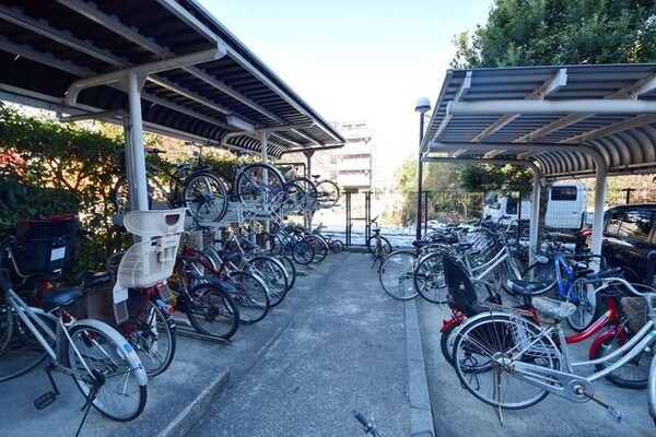 共有部分(★敷地内駐車場★)