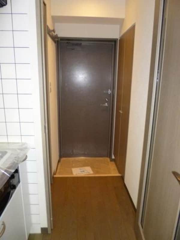 玄関(お部屋探しは株式会社　タウンハウジング　までお気軽にお問合…)