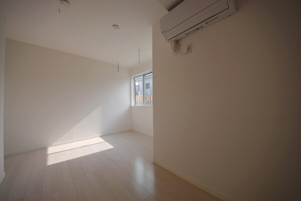 リビング・居室(別部屋参考写真)