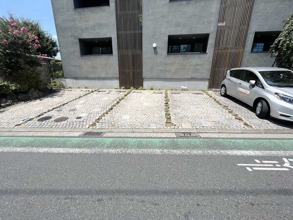 駐車場(★敷地内駐車場★)