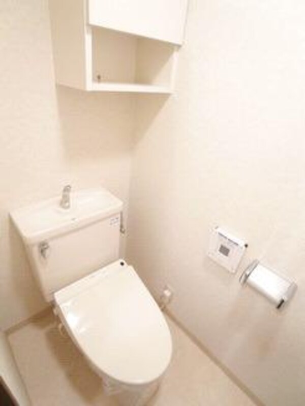 トイレ(★ウォシュレット付き★)