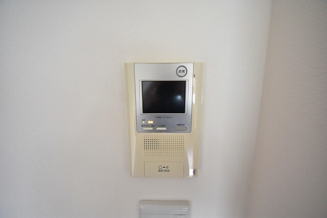 物件内観写真12　(TVモニター)