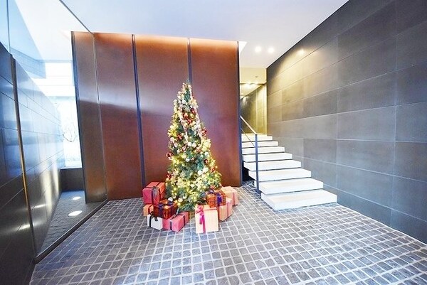 エントランス(部屋探しは株式会社　タウンハウジング　までお気軽にお問合せ…)