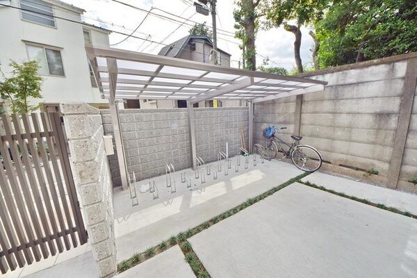 セキュリティ(★敷地内駐輪場★)