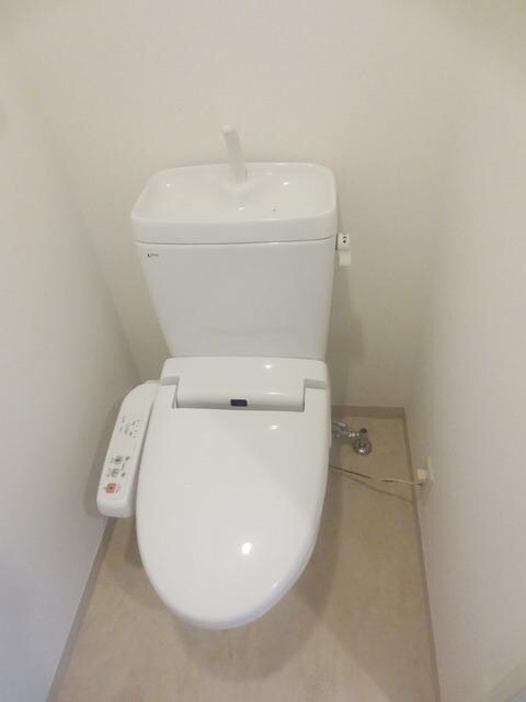 物件内観写真2　(★トイレ★)