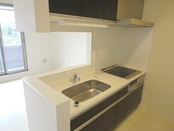 キッチン(★3口ガスシステムキッチン★)