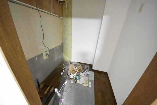 キッチン(取替え中)