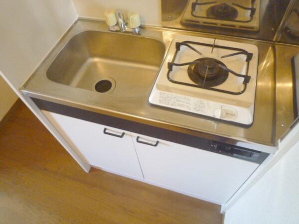 キッチン(お部屋探しは株式会社　タウンハウジング　までお気軽にお問合…)