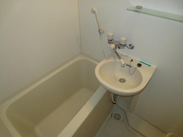 バス／シャワールーム等(お部屋探しは株式会社　タウンハウジング　までお気軽にお問合…)