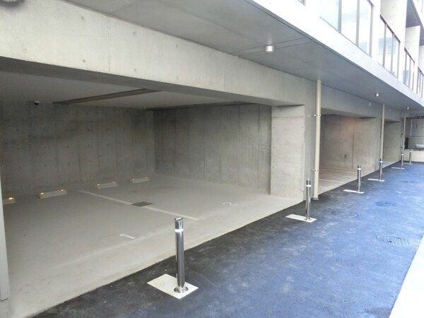 駐車場(★駐車場★)