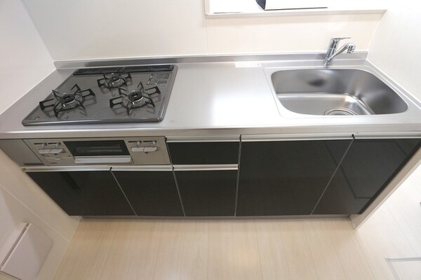 キッチン(★3口ガスコンロ・グリル付きキッチン★)