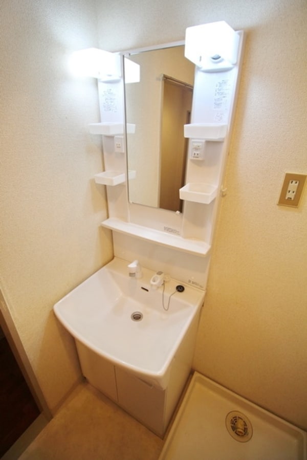 洗面(※別部屋参考写真です)