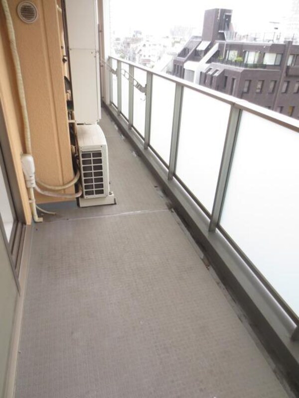 バルコニー(広々バルコニー)