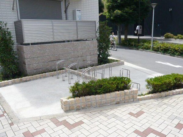 共有部分(自転車駐輪場あり)