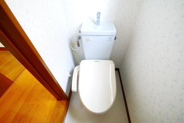 トイレ(シャワートイレ)