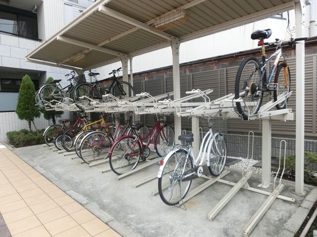 物件内観写真13　(★駐輪場★)