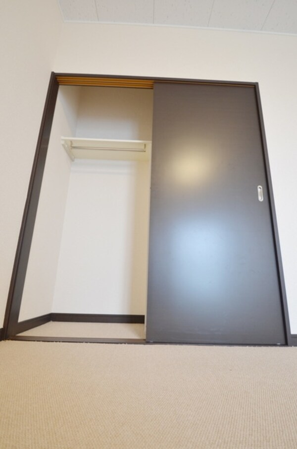 設備(クローゼット)