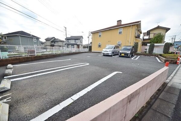 駐車場(駐車場)