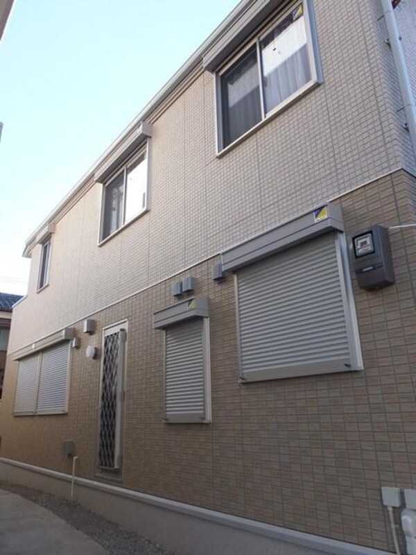 エントランス(安心の大和ハウス施工)