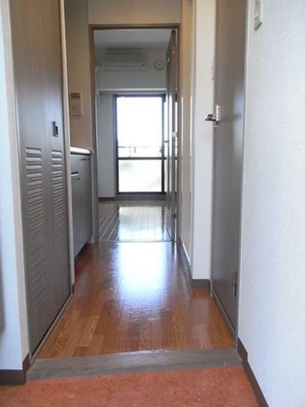 玄関(玄関ホール)