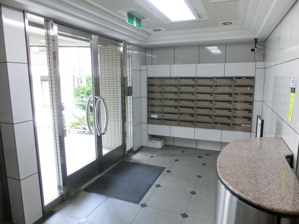 共有部分(オートロック・メールボックス)