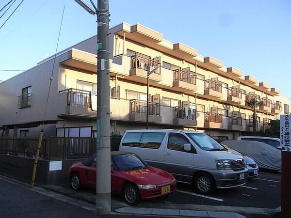 外観(閑静な住宅地で住環境魅力です)