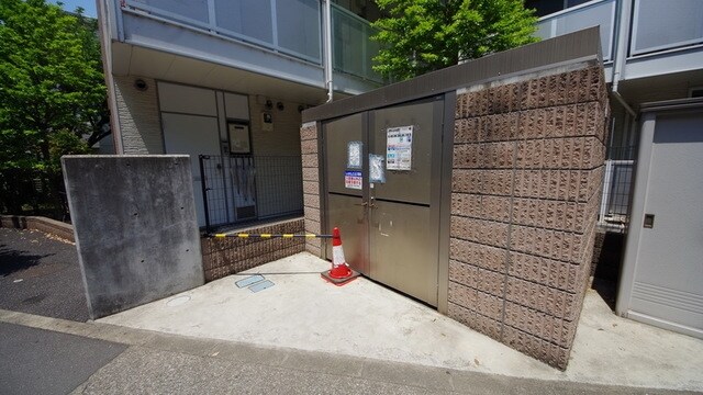 共有部分(敷地内ゴミ置き場)