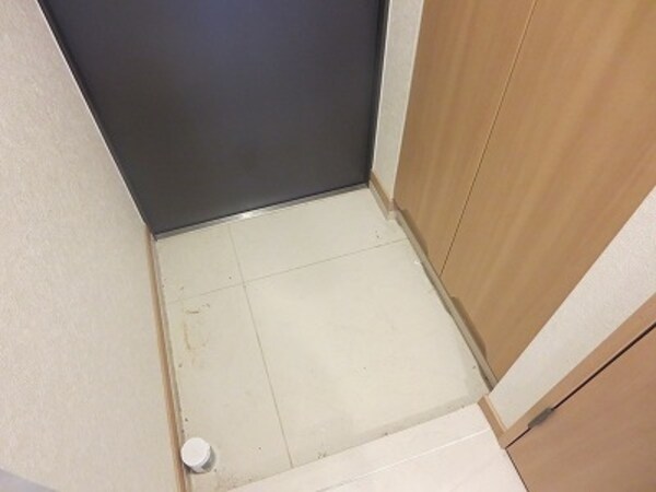 玄関(NULL)