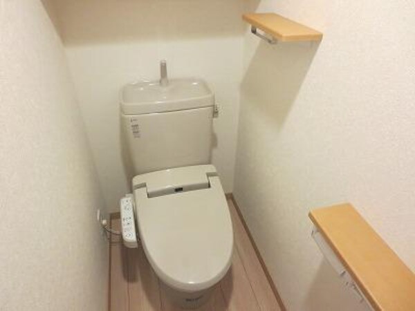 トイレ(★ルーブルシリーズモデルパース★)