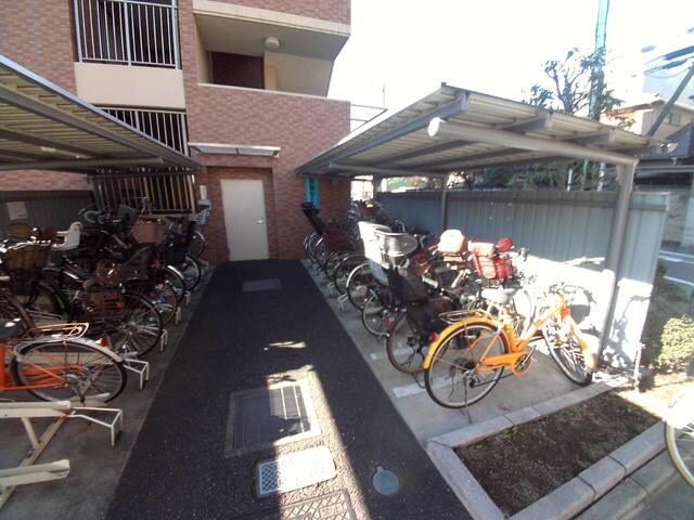 物件内観写真19　(駐輪場)