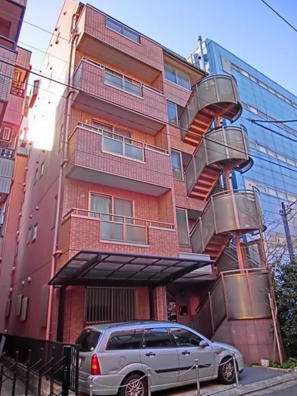 外観(タイル張りの外観)