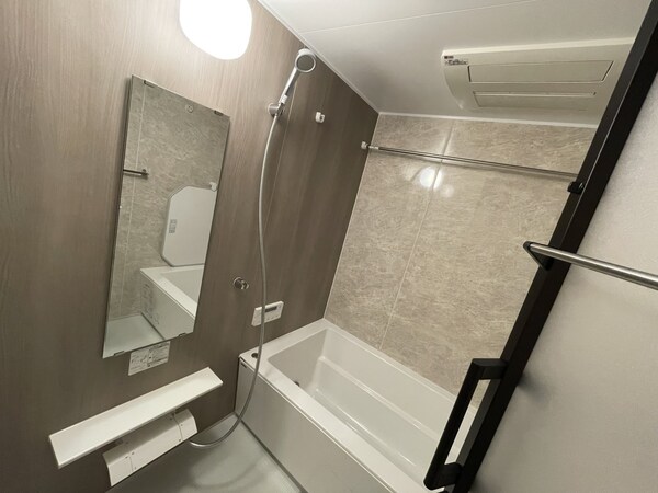 バス／シャワールーム等(バス／シャワールーム等)