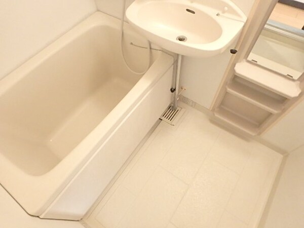 バス／シャワールーム等(バス／シャワールーム等)