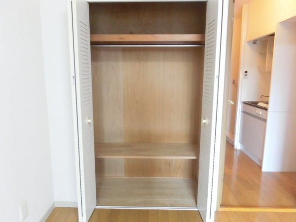 収納(奥行きのある収納スペース)