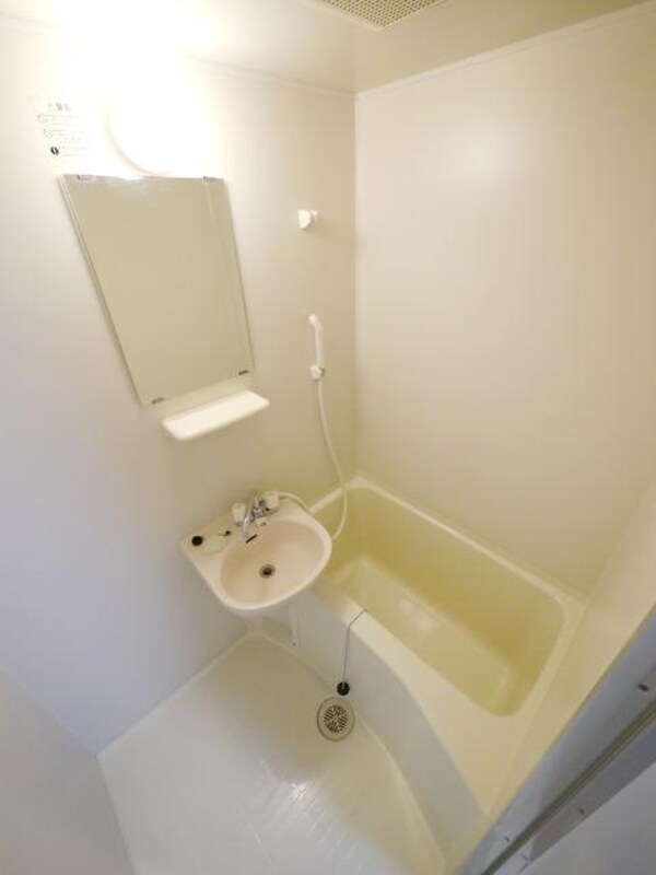 バス／シャワールーム等